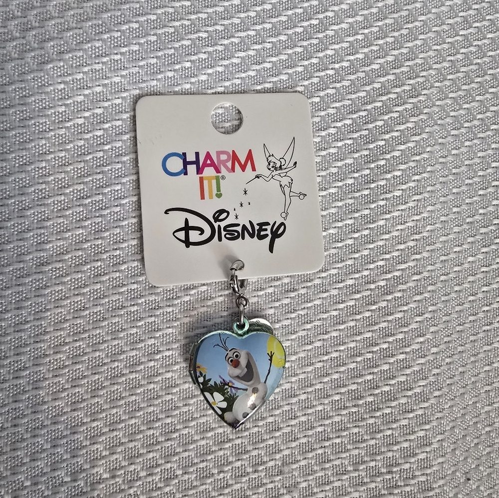 🏰 Disney Olaf Charm
